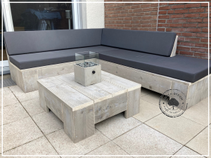 steigerhouten hocker nuenen